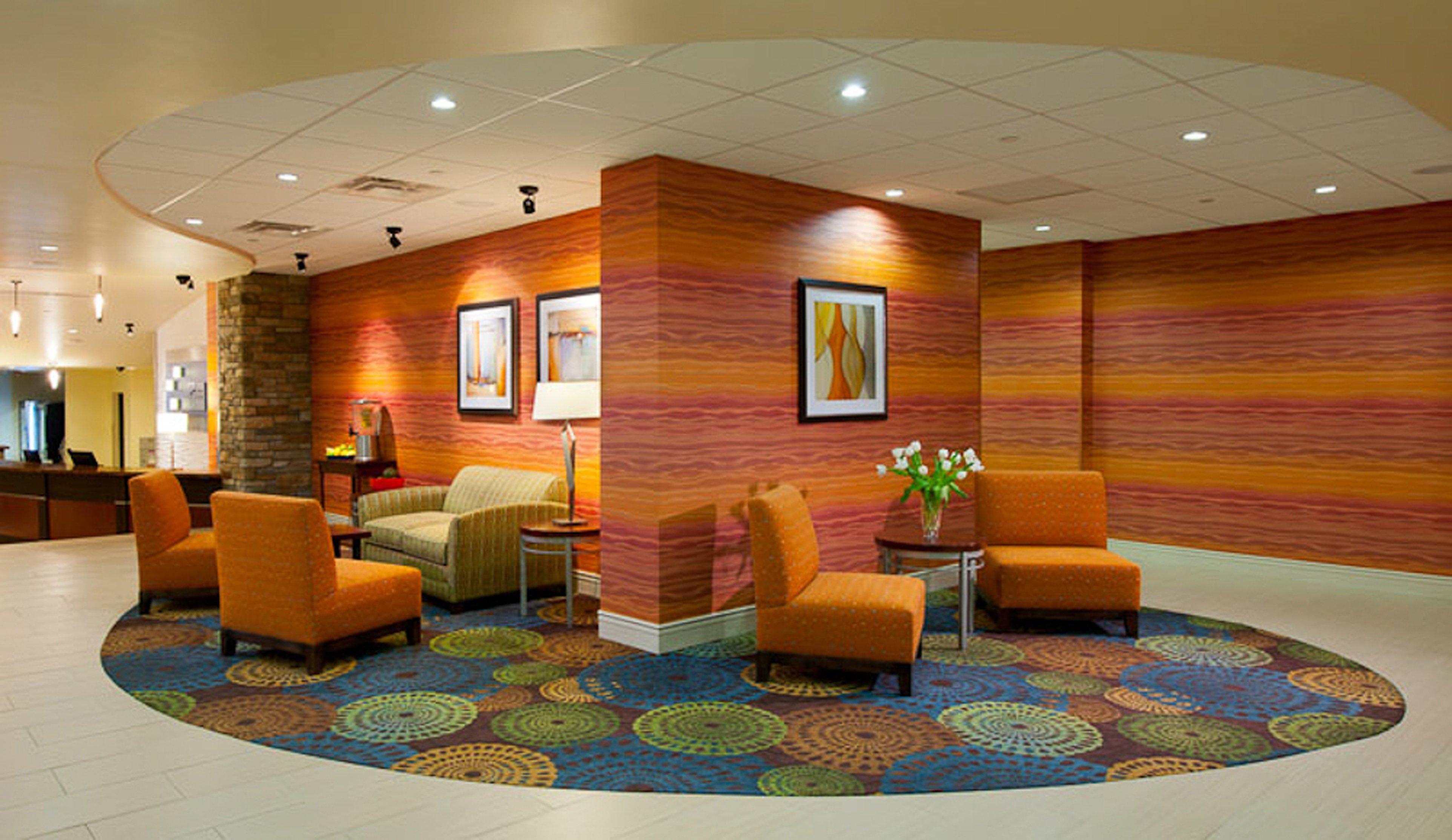 Holiday Inn Express Pittsburgh West - Greentree, An Ihg Hotel Exterior photo